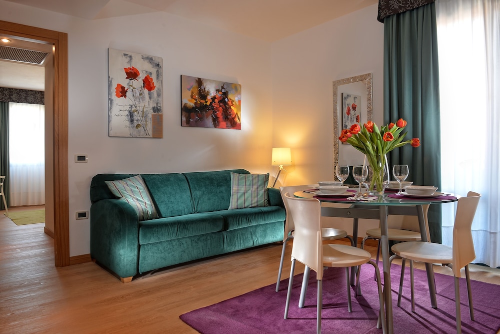 Elite Hotel & Spa — Hotel rooms in Mestre, Veneto
