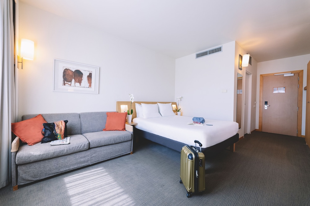Novotel Venezia Mestre Castellana — Hotel rooms in Mestre, Veneto