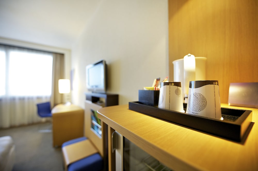 Novotel Venezia Mestre Castellana — Hotel rooms in Mestre, Veneto