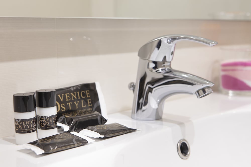 Smart Hotel Holiday — Hotel rooms in Mestre, Veneto
