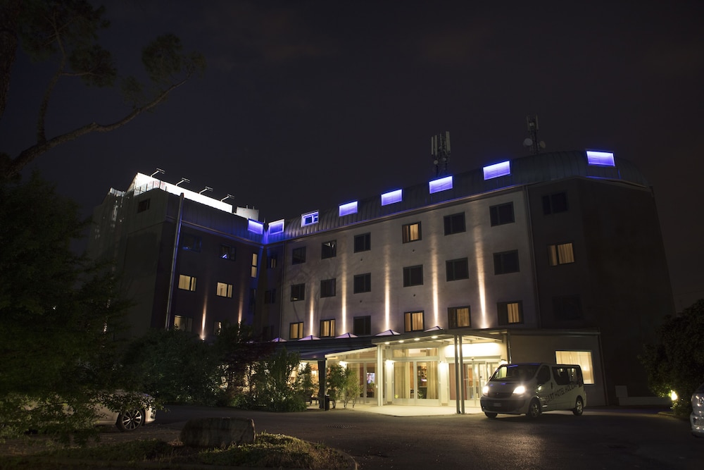 Smart Hotel Holiday — Main photo in Mestre, Veneto