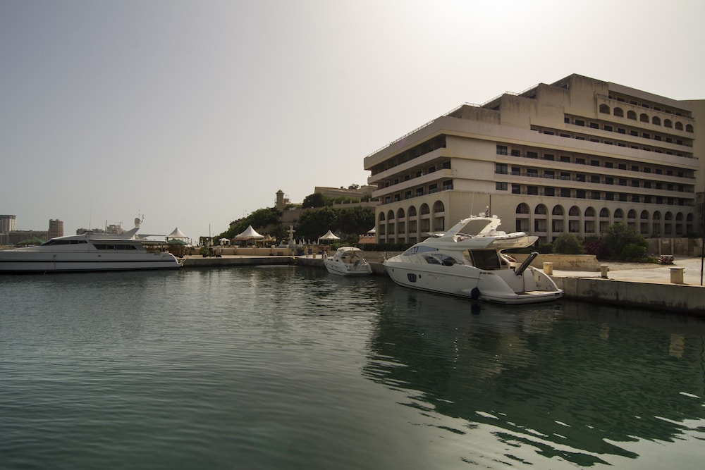 Grand Hotel Excelsior — Hotel building in Floriana, Malta Island
