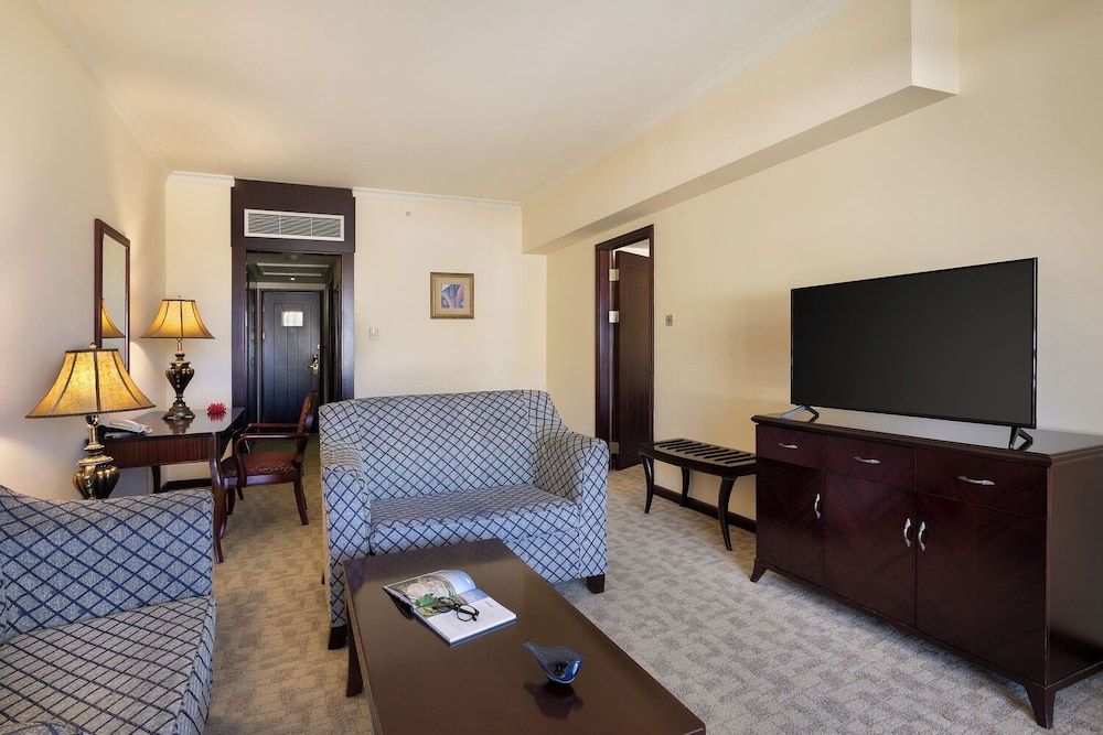 Grand Hotel Excelsior — Hotel rooms in Floriana, Malta Island