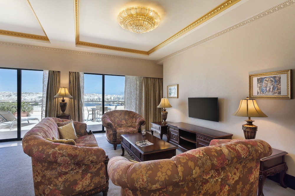 Grand Hotel Excelsior — Hotel rooms in Floriana, Malta Island