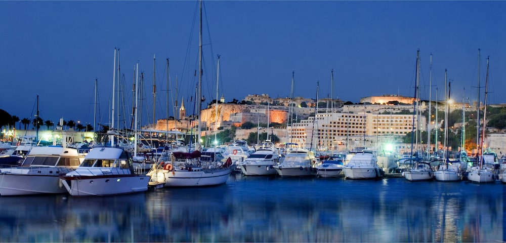 Grand Hotel Excelsior — Attractions in the area in Floriana, Malta Island