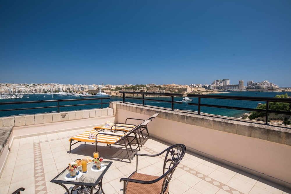 Grand Hotel Excelsior — Attractions in the area in Floriana, Malta Island