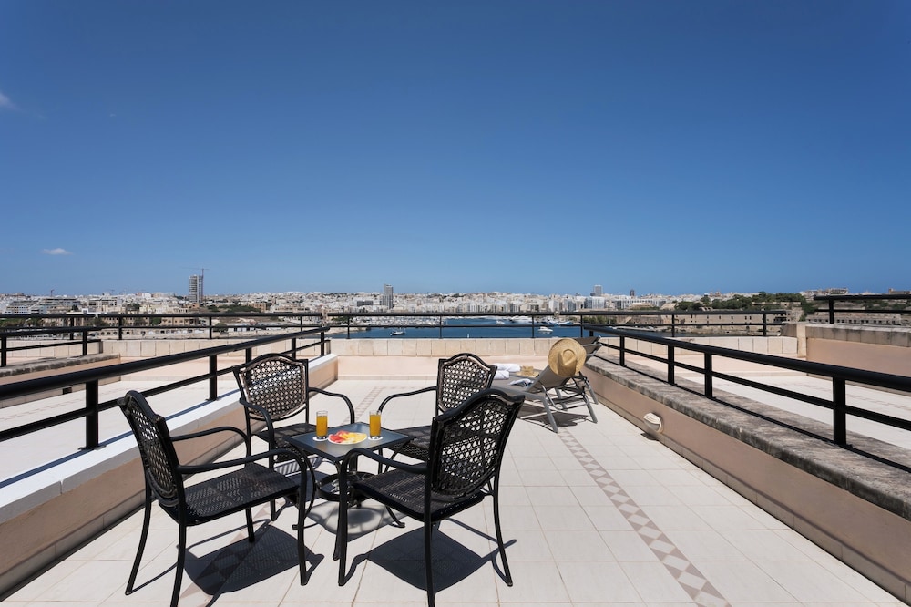 Grand Hotel Excelsior — Attractions in the area in Floriana, Malta Island