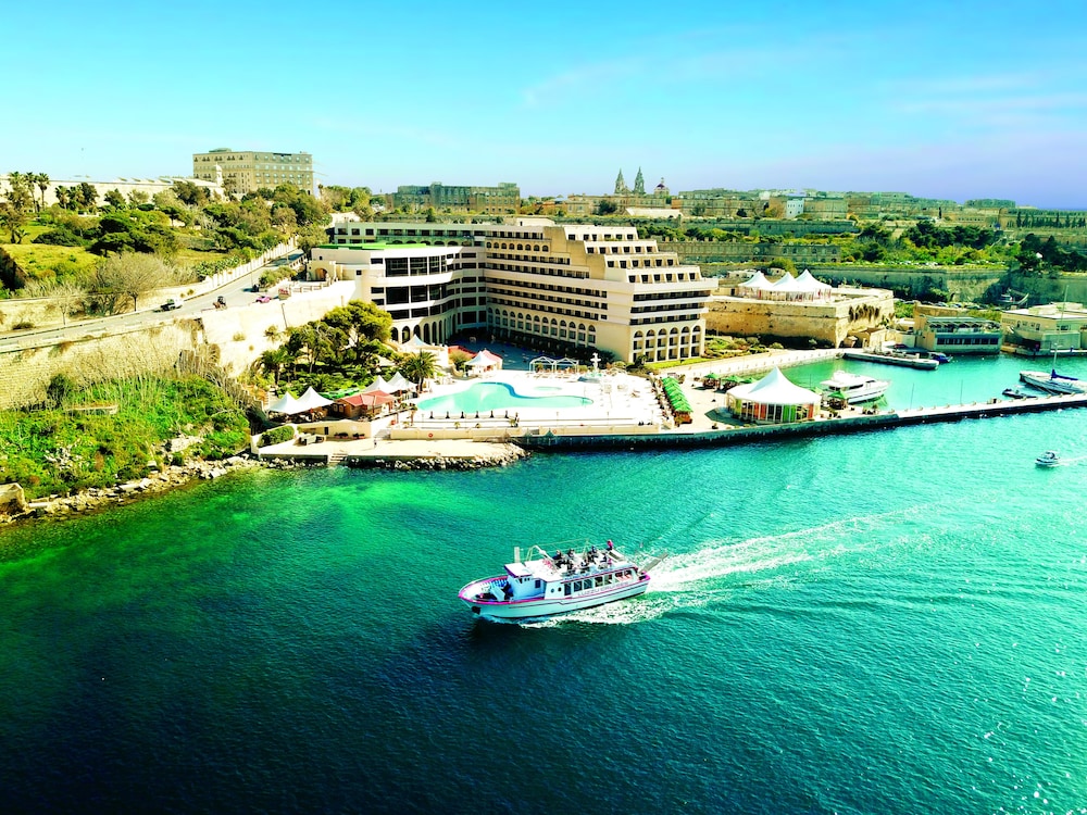 Grand Hotel Excelsior — Main photo in Floriana, Malta Island