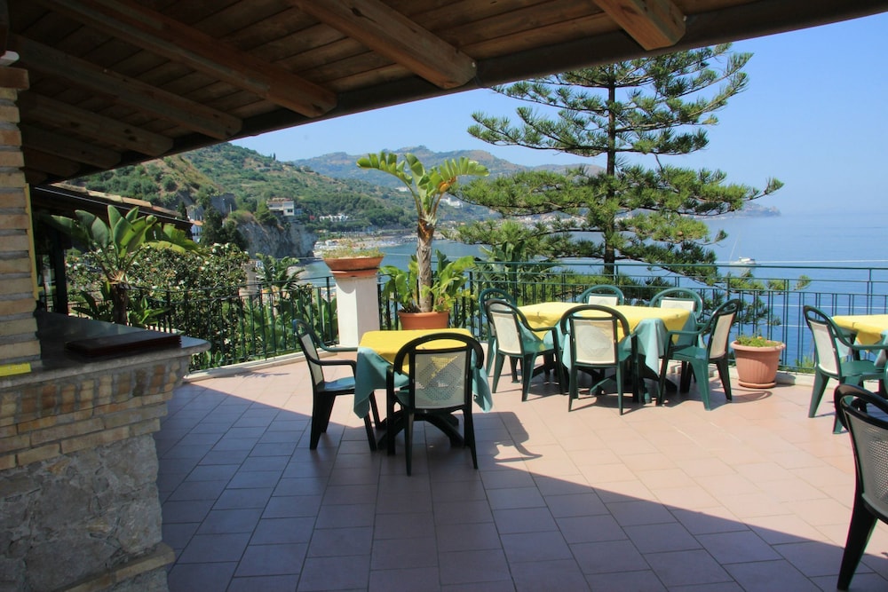 Hotel Baia Delle Sirene — Taormina, Sicily