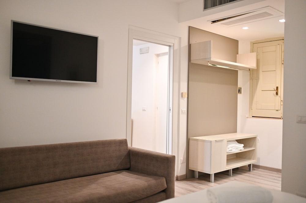 Hotel Baia Delle Sirene — Taormina, Sicily