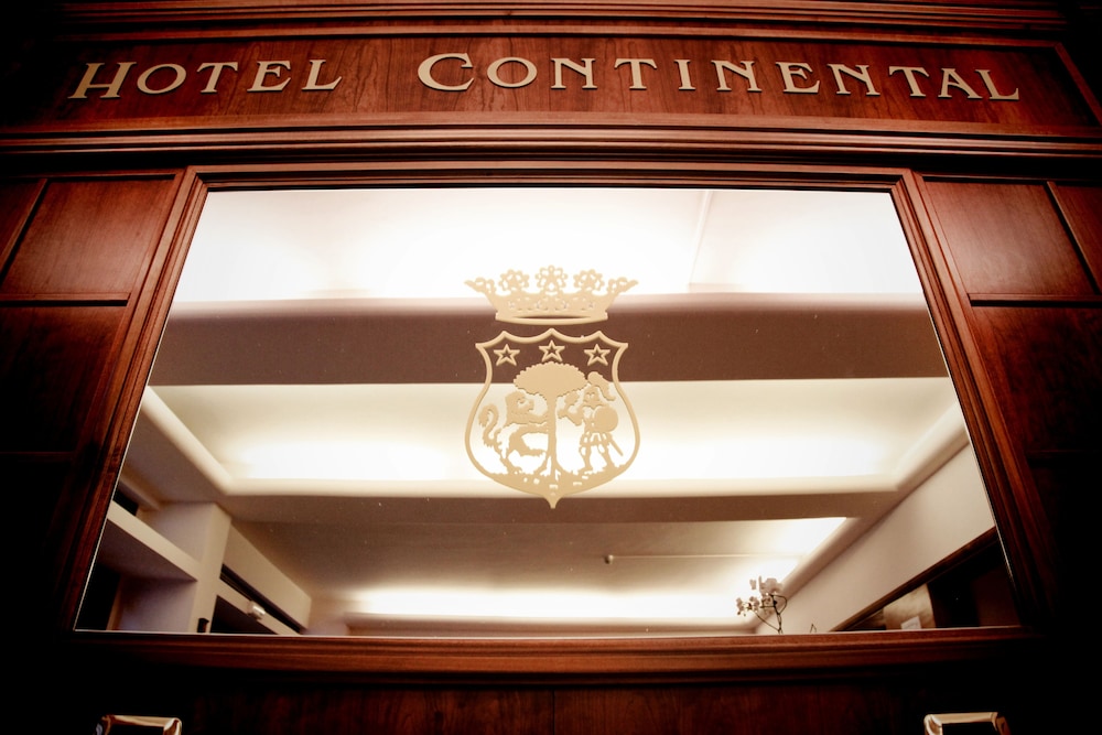 Hotel Continental — Hotel building in Taormina, Sicily