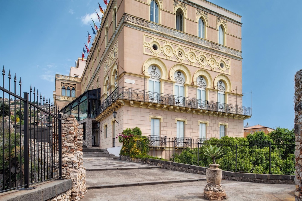 Excelsior Palace Hotel — Hotel building in Taormina, Sicily