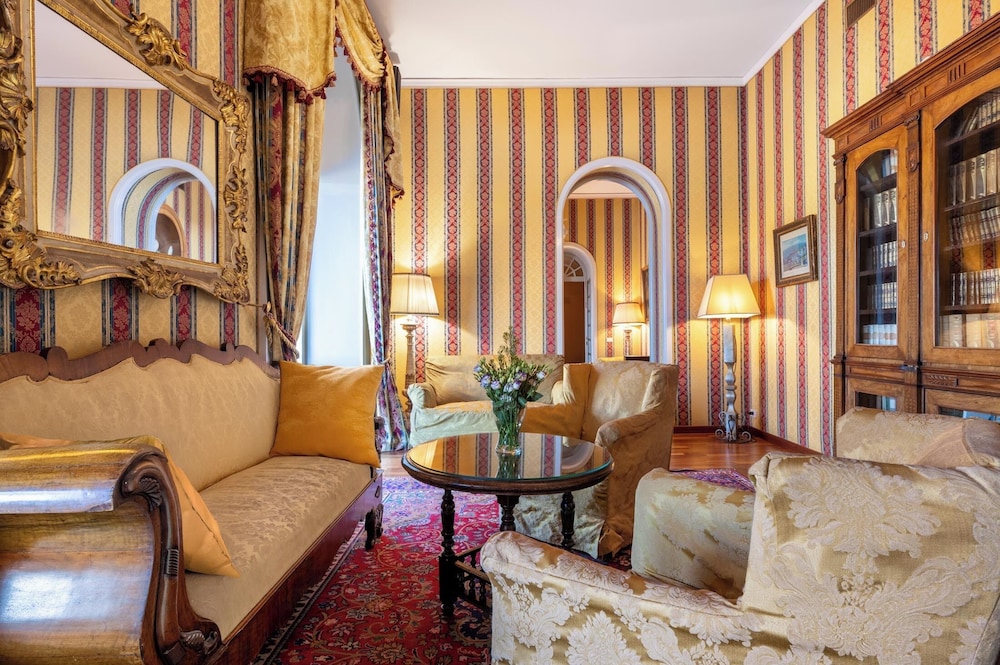 Excelsior Palace Hotel — Hotel rooms in Taormina, Sicily