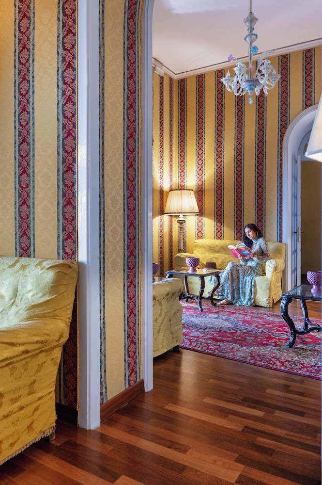 Excelsior Palace Hotel — Hotel rooms in Taormina, Sicily