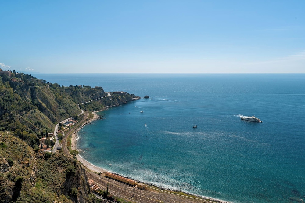 Excelsior Palace Hotel — Attractions in the area in Taormina, Sicily