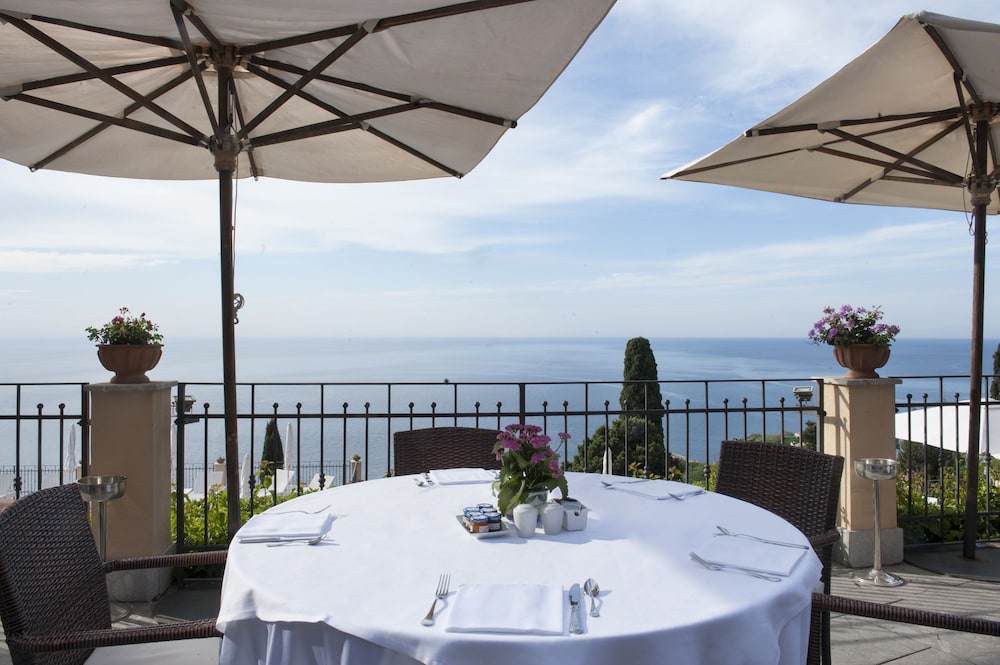 Grand Hotel San Pietro Taormina - Preferred Hotels & Resorts — Restaurant & bars in Taormina, Sicily