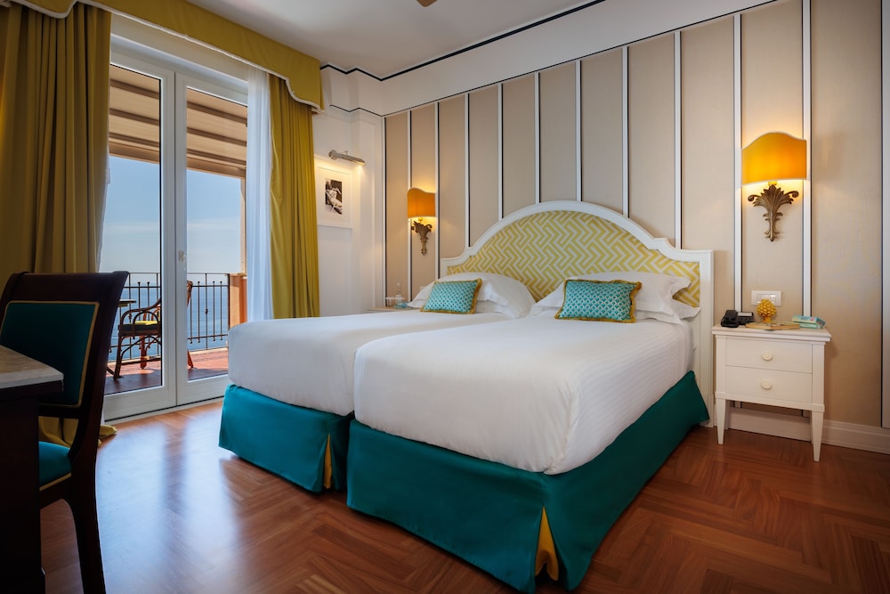 Grand Hotel San Pietro Taormina - Preferred Hotels & Resorts — Hotel rooms in Taormina, Sicily