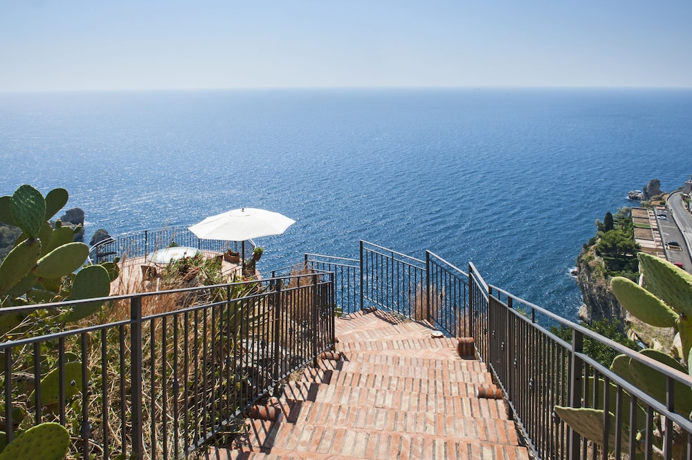 Grand Hotel San Pietro Taormina - Preferred Hotels & Resorts — Attractions in the area in Taormina, Sicily