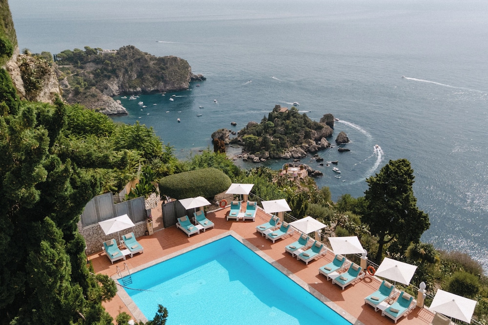 Grand Hotel San Pietro Taormina - Preferred Hotels & Resorts — Swimming pool in Taormina, Sicily