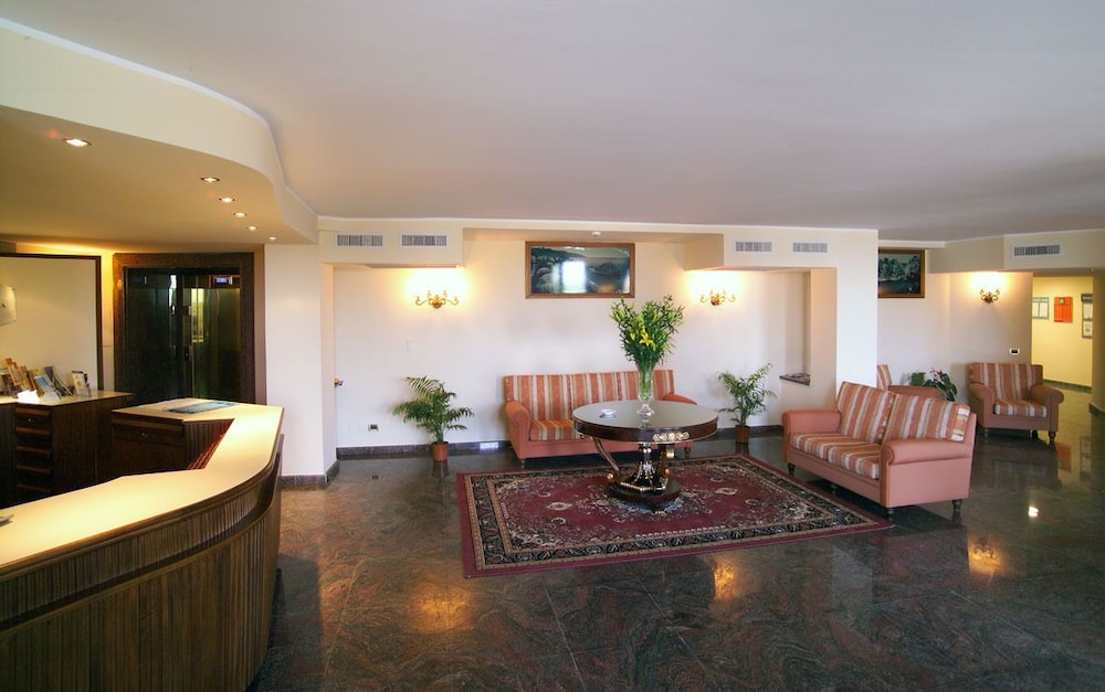 Hotel Villa Bianca — Hotel building in Taormina, Sicily