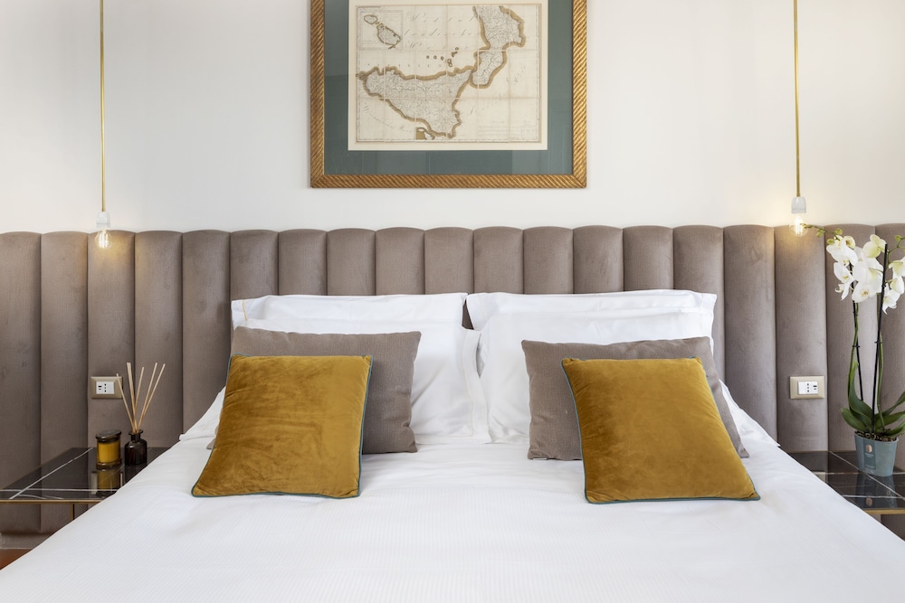 Hotel Villa Paradiso — Hotel rooms in Taormina, Sicily