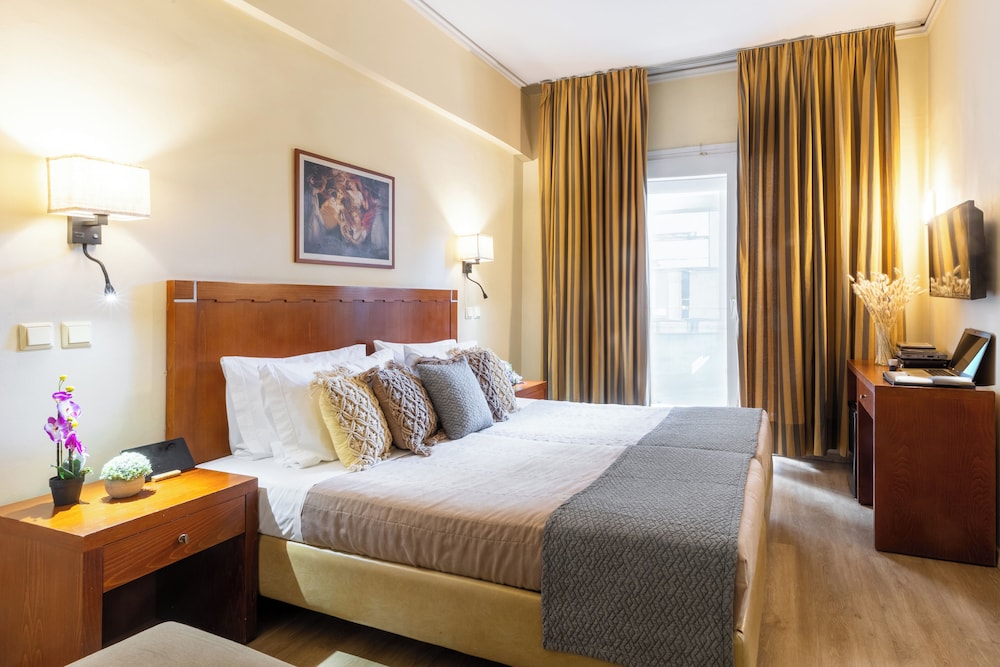 Marina Hotel Athens — Hotel rooms in Athens, Attica