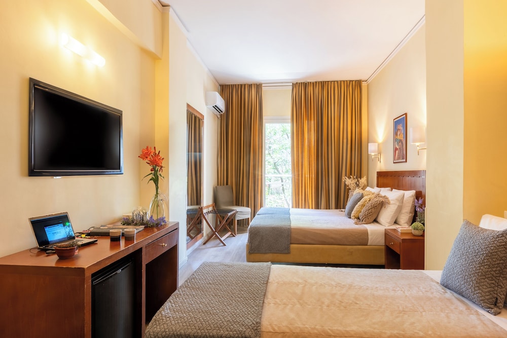 Marina Hotel Athens — Hotel rooms in Athens, Attica