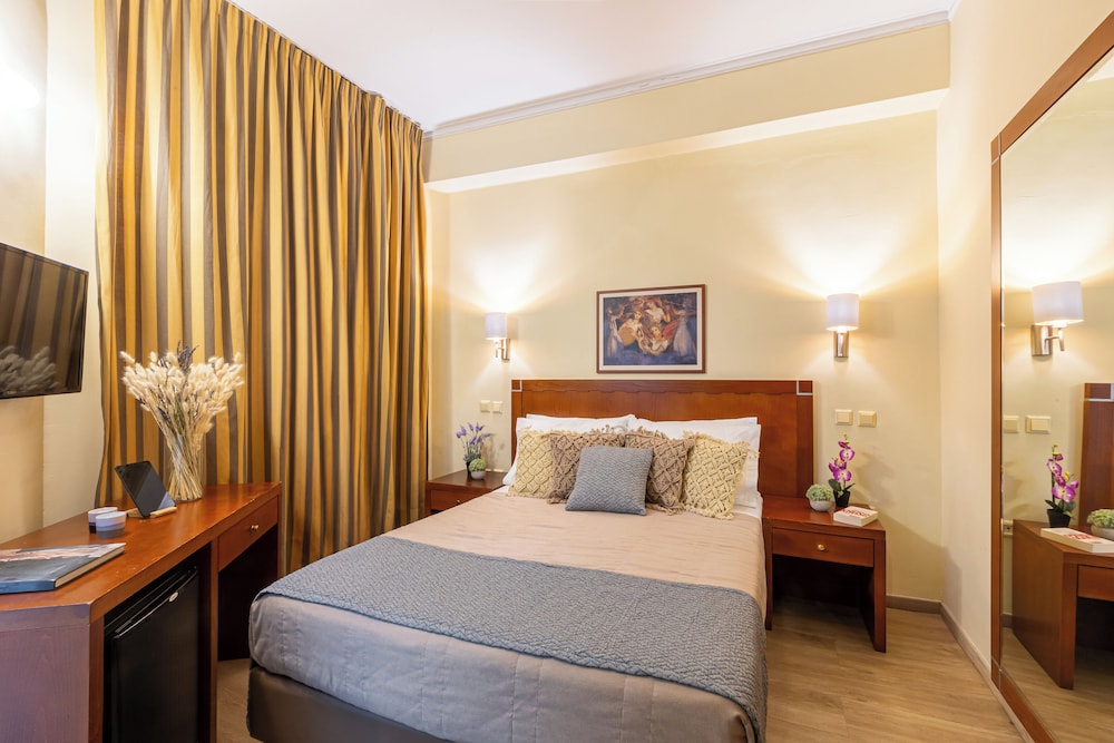 Marina Hotel Athens — Hotel rooms in Athens, Attica