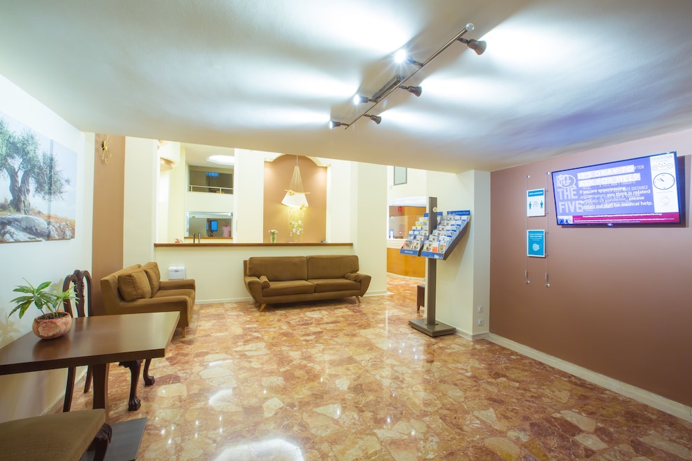 Marina Hotel Athens — Hotel building in Athens, Attica