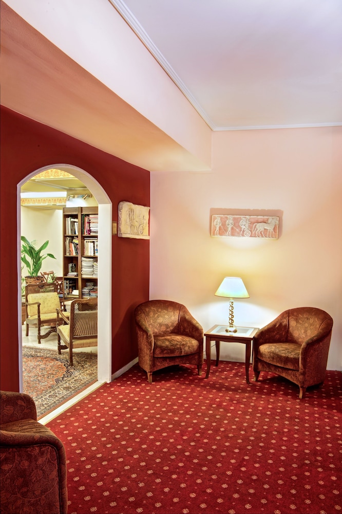 Nicola Hotel — Hotel rooms in Athens, Attica
