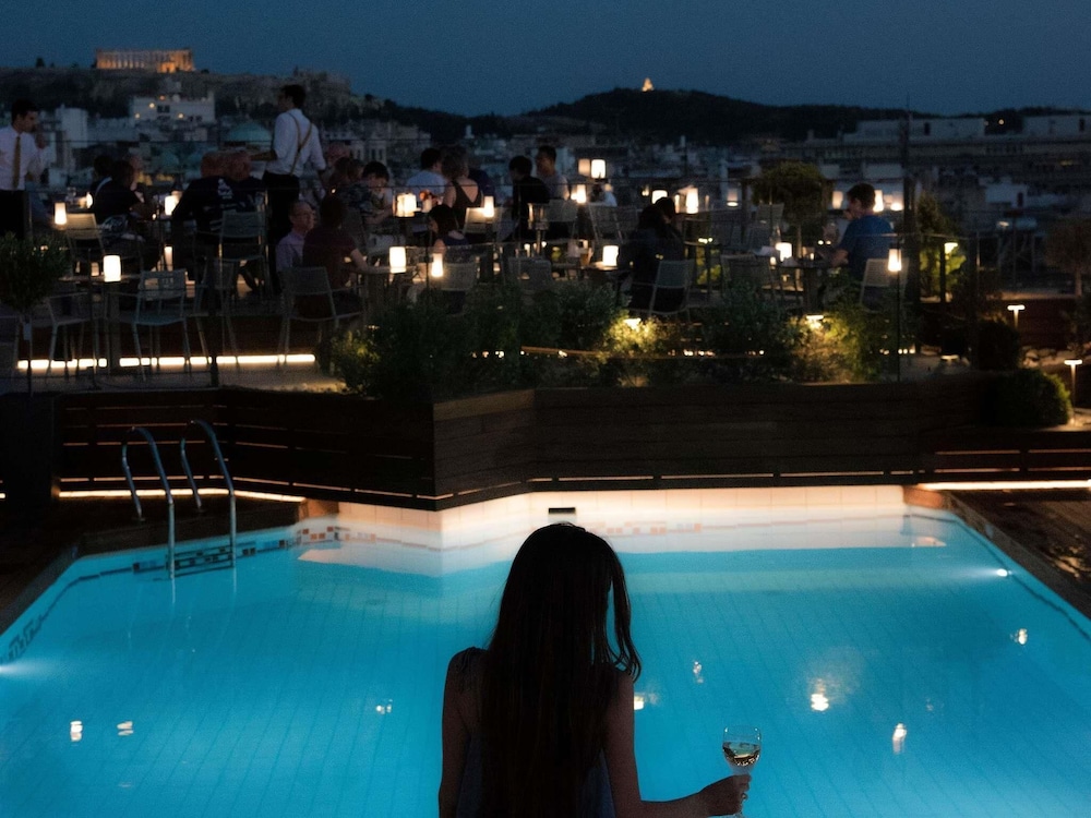 Novotel Athenes — Restaurant & bars in Athens, Attica