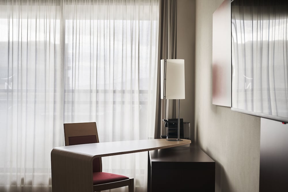 Novotel Athenes — Hotel rooms in Athens, Attica