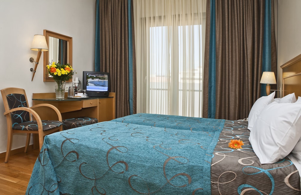 Plaka Hotel — Hotel rooms in Athens, Attica
