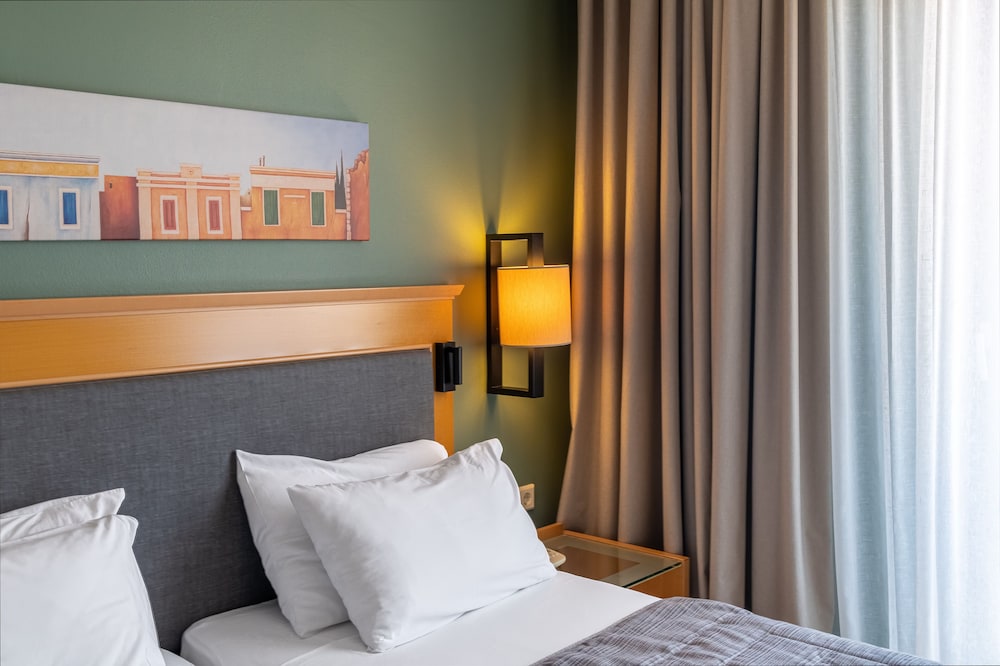 Plaka Hotel — Hotel rooms in Athens, Attica