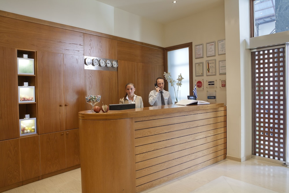 Plaka Hotel — Hotel building in Athens, Attica