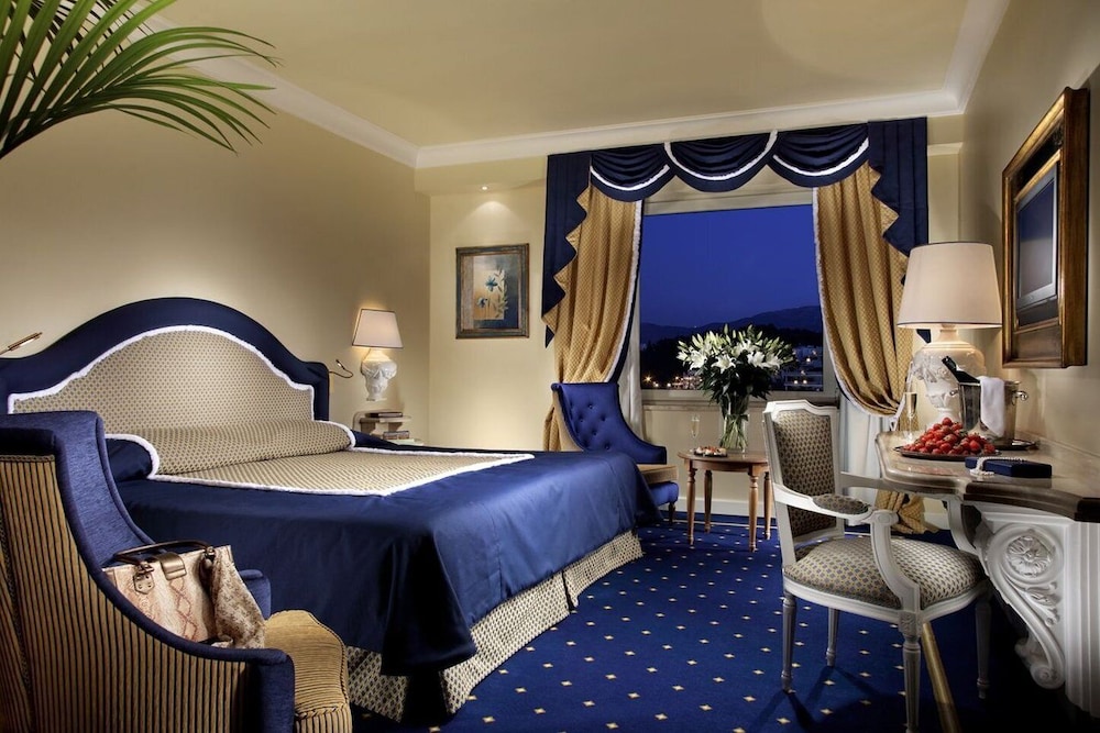 Royal Olympic Hotel — Hotel rooms in Athens, Attica