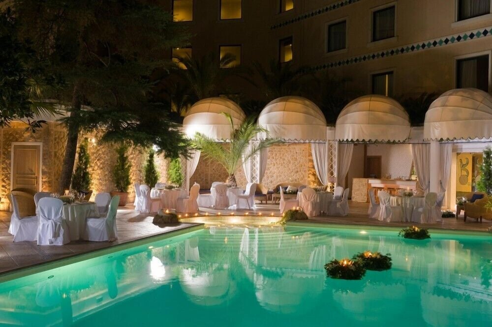 Royal Olympic Hotel — Hotel building in Athens, Attica