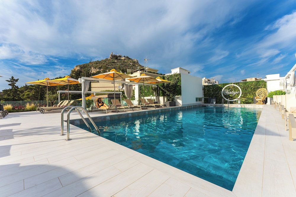 . St. George Lycabettus Lifestyle Hotel