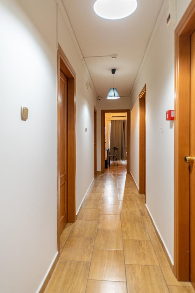 Stalis Hotel — Hotel rooms in Athens, Attica