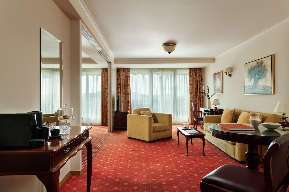 Titania Hotel — Hotel rooms in Athens, Attica