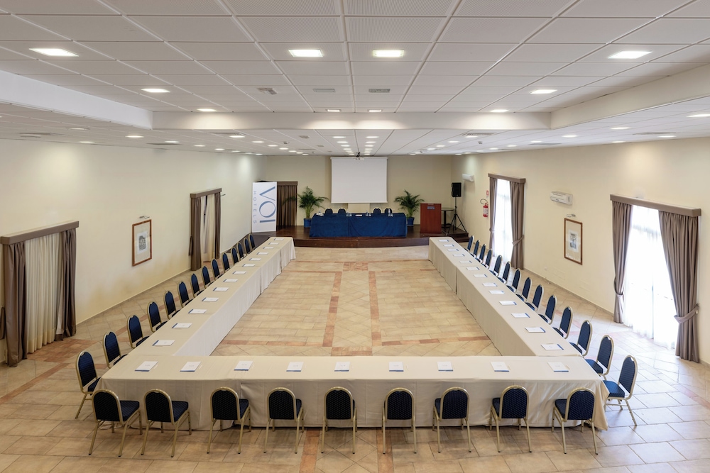VOI Arenella Resort — Hotel building in Ognina, Sicily