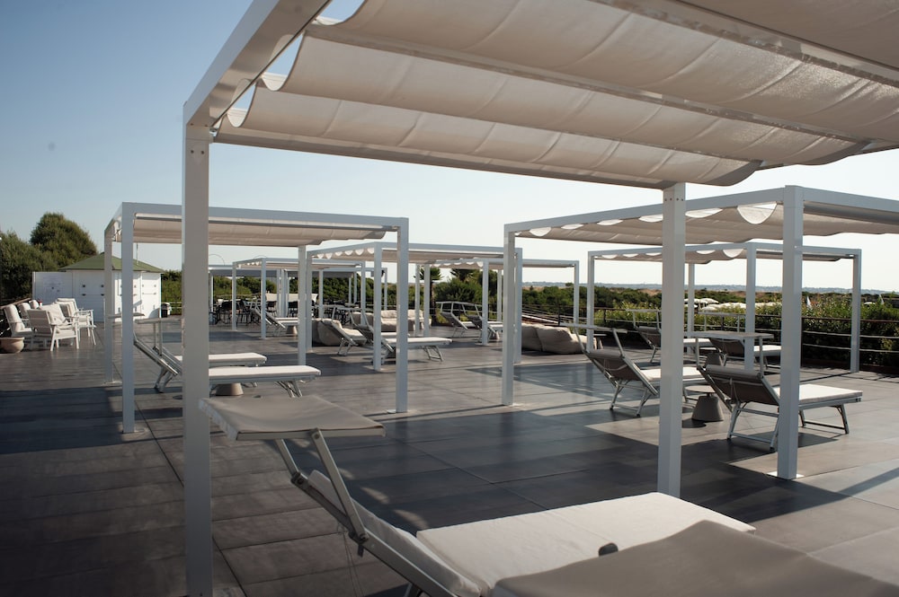 VOI Arenella Resort — Restaurant & bars in Ognina, Sicily