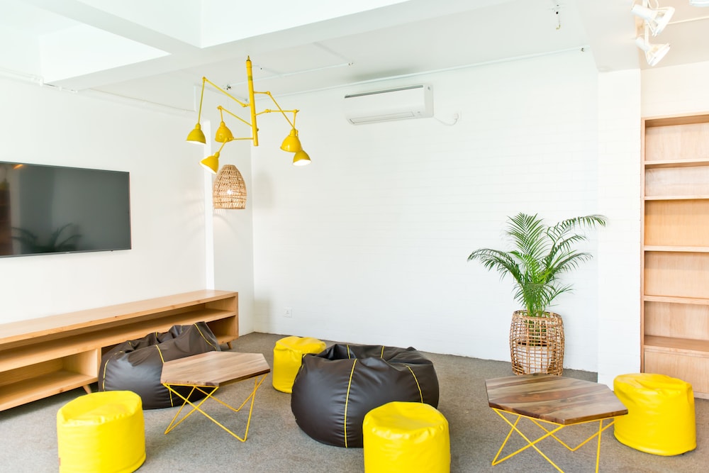 Bloom Hotel – Calangute — Hotel rooms in Calangute, Goa