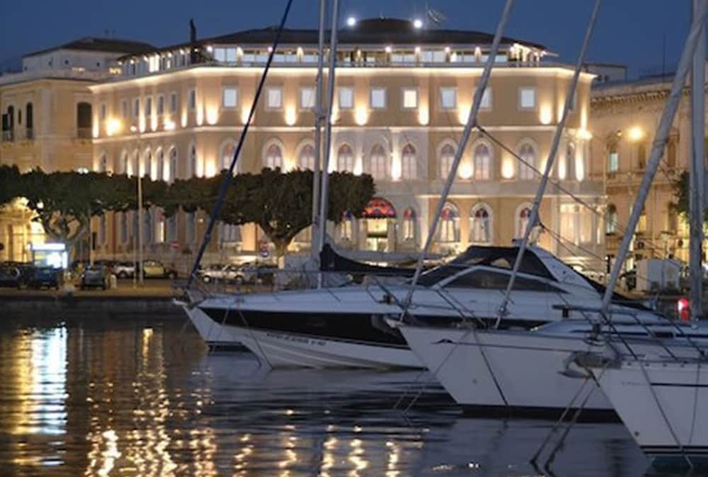 Grand Hotel Ortigia Siracusa — Hotel building in Siracusa, Sicily