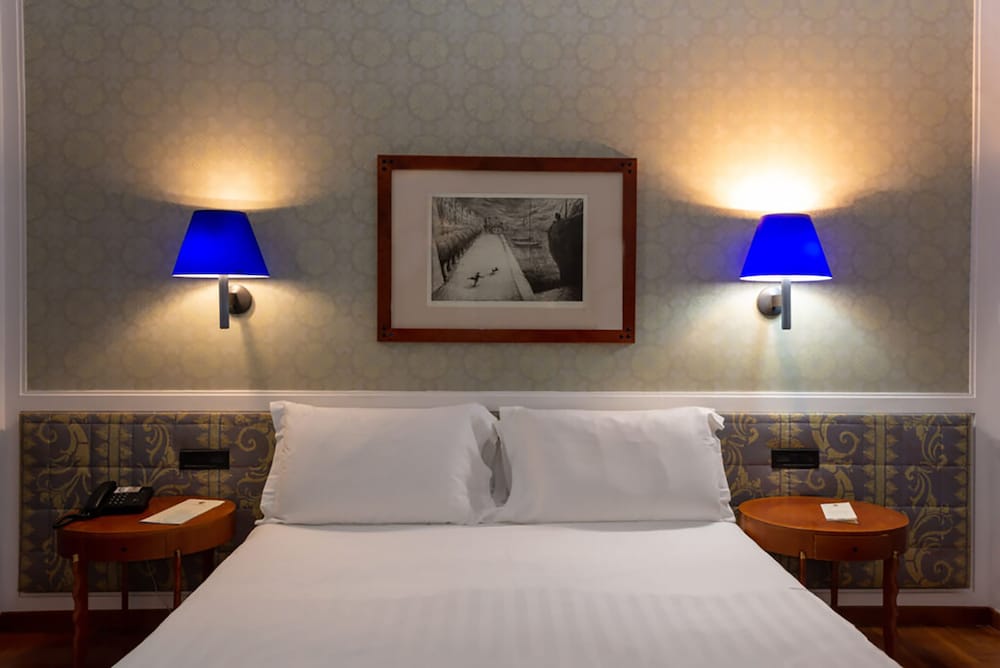 Grand Hotel Ortigia Siracusa — Hotel rooms in Siracusa, Sicily