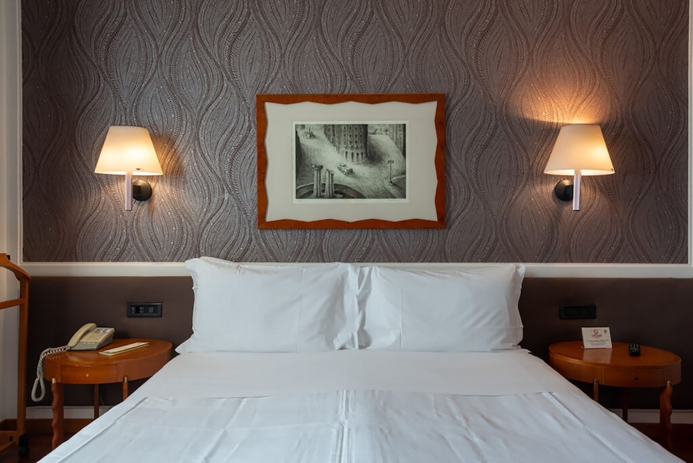 Grand Hotel Ortigia Siracusa — Hotel rooms in Siracusa, Sicily