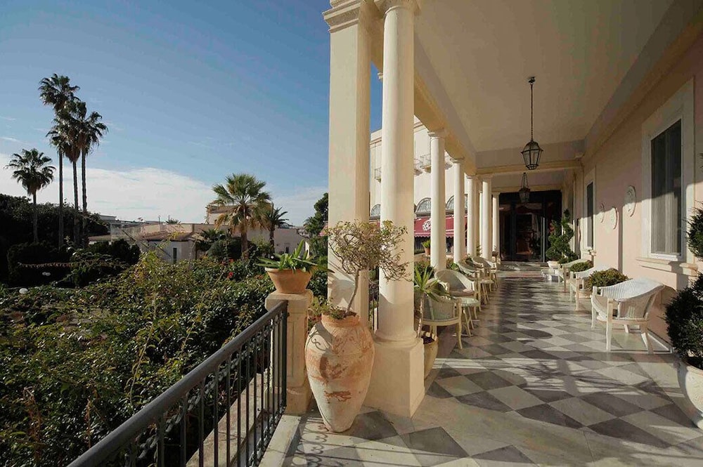 Grand Hotel Villa Politi — Siracusa, Sicily