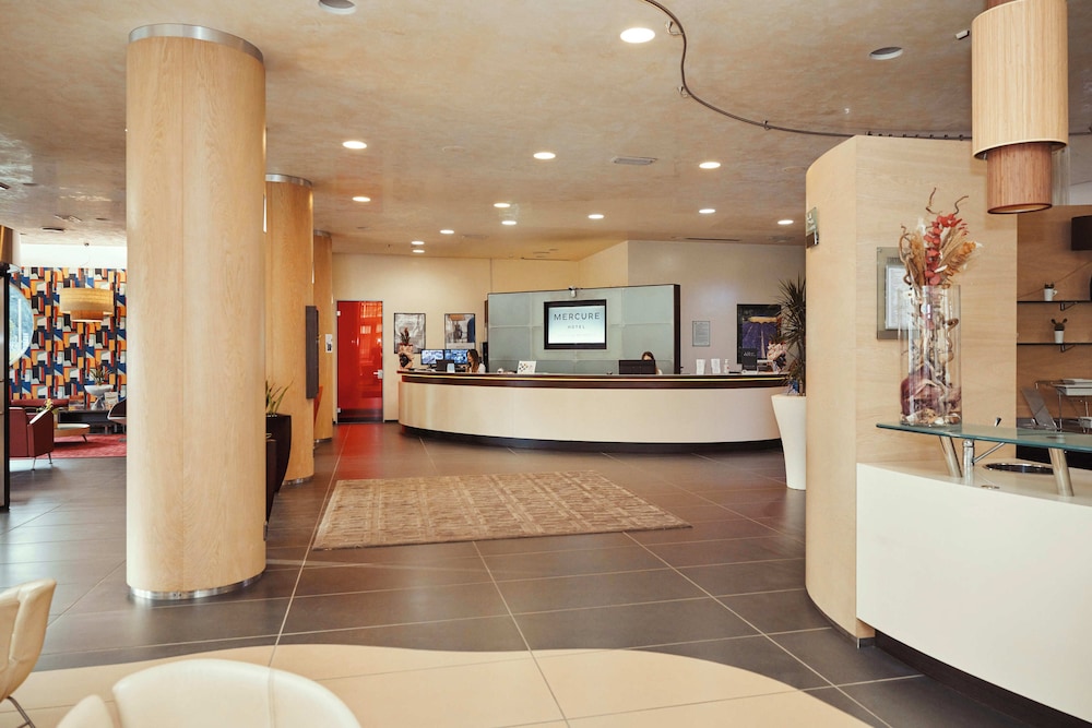 Mercure Siracusa Prometeo — Hotel building in Siracusa, Sicily