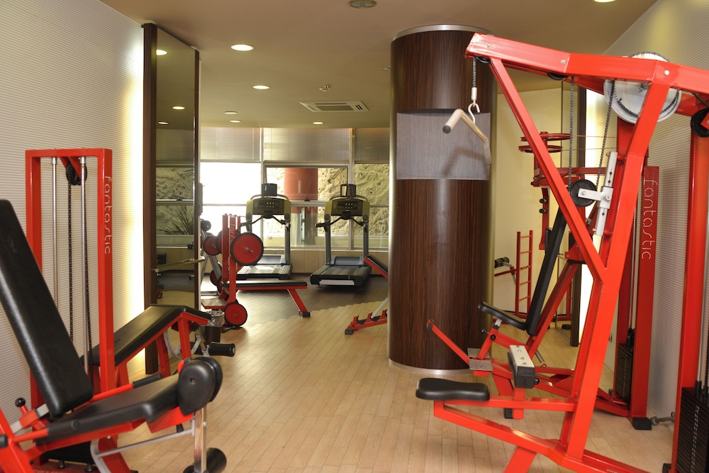 Mercure Siracusa Prometeo — Sports & recreation in Siracusa, Sicily