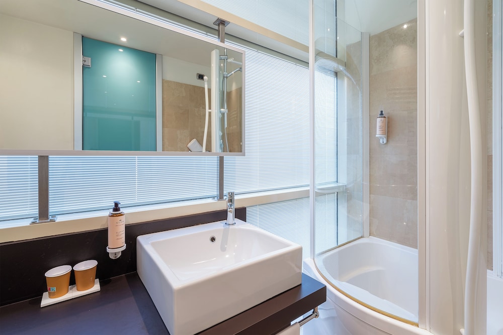Mercure Siracusa Prometeo — Hotel rooms in Siracusa, Sicily